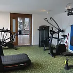 לינה וארוחת בוקר Haus Kaernten באד בלייברג